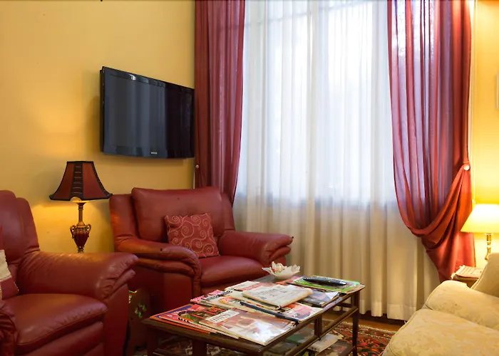 Отель Belle Epoque 3*